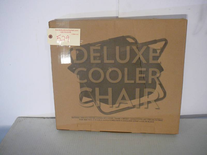 lot 529 image: Deluxe Cooler Chair