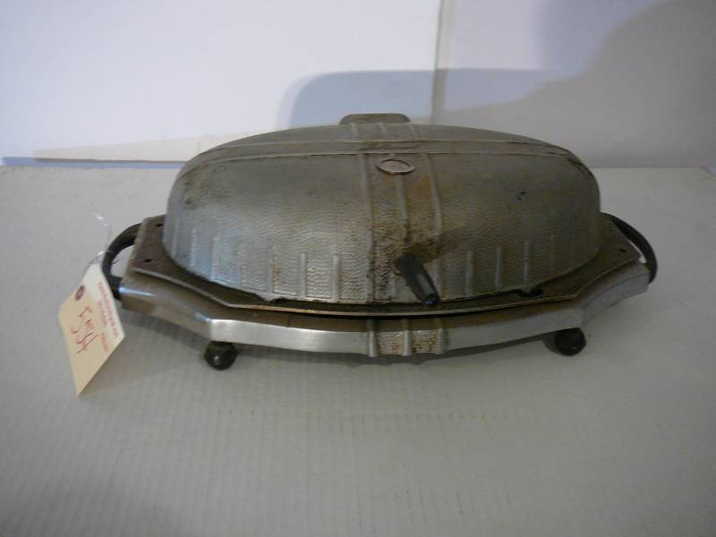 lot 554 image: Holliwood Electric Griddle
