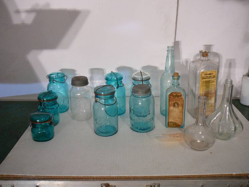 lot 595 image: Antique Catsup Bottle, Jars, Blue Ball, Atlas, Kerr,