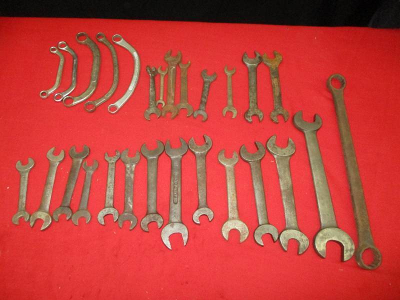 lot 101 image: Old Wrenches and Waterpump Wrench Set