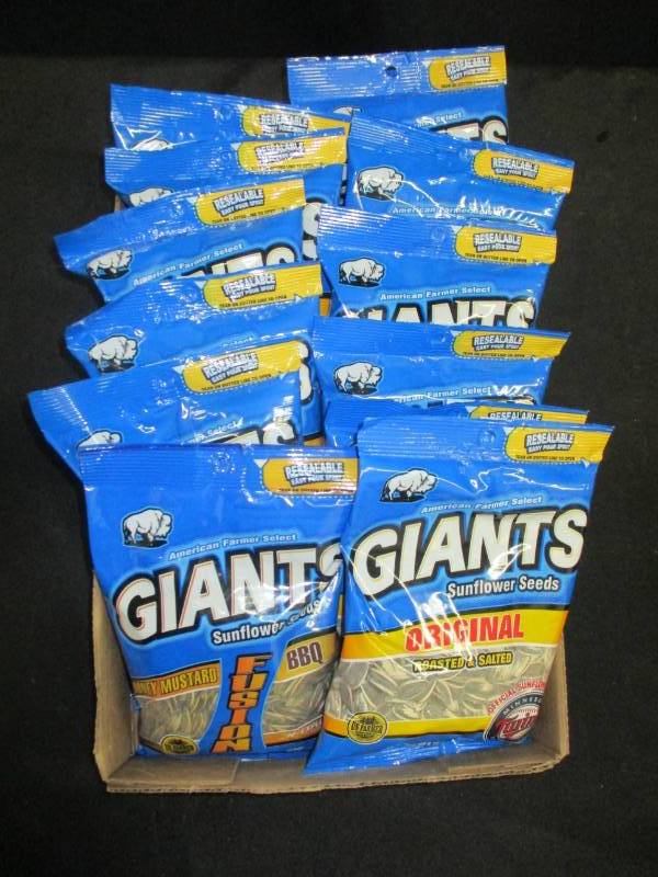 lot 197 image: 12 Bags of Sunflower Seeds
