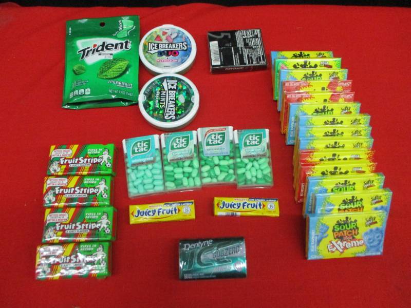 lot 187 image: Lots of Mints and Gum