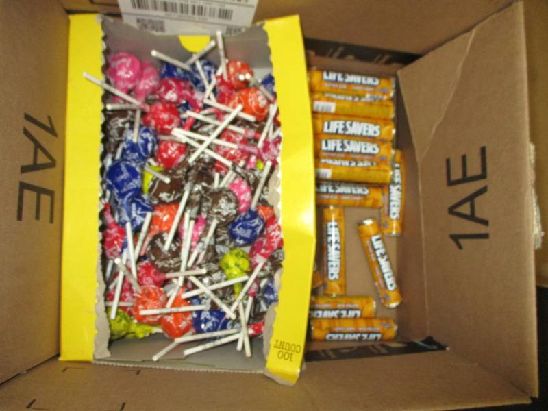 lot 185 image: LifeSavers and Sucker