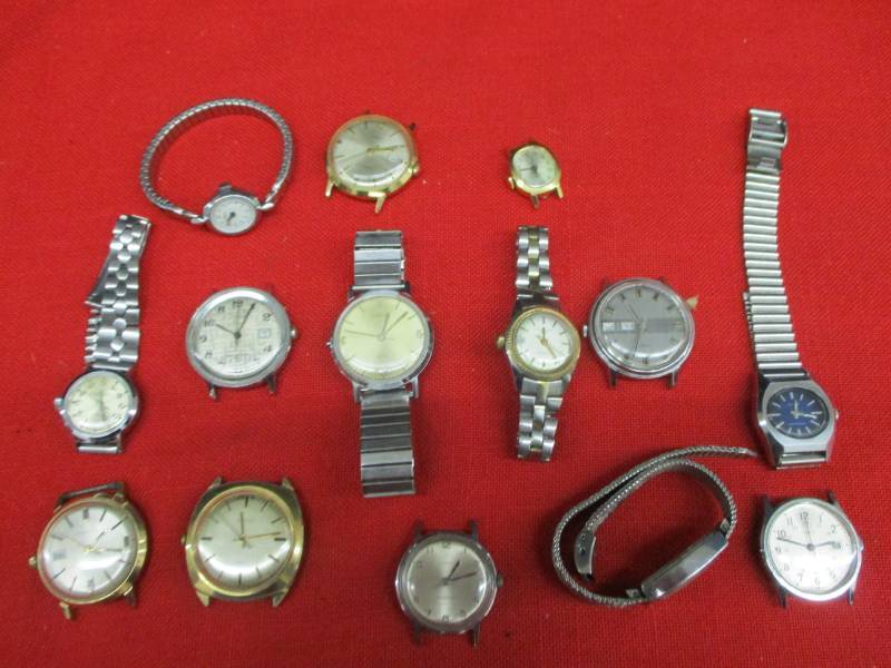 lot 157 image: Quartz Watches that need batteries