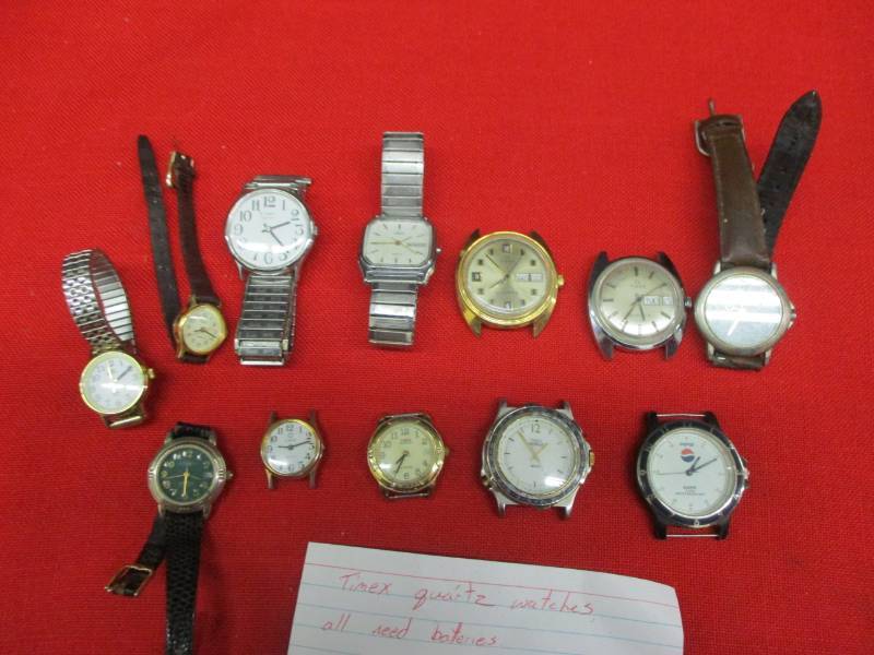lot 160 image: Timex Quartz Watches all Need Batteries