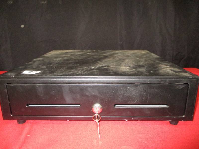 lot 57 image: Nice Money Drawer with Key
