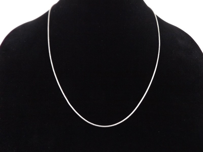 lot 19 image: .925 Sterling Silver Cable Necklace