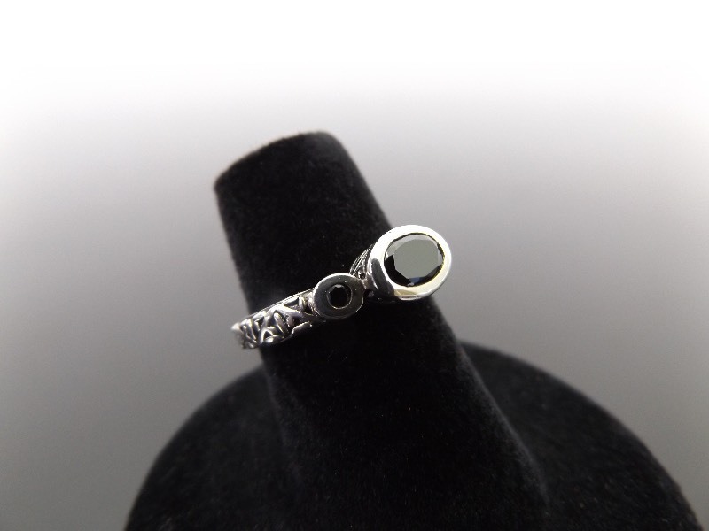 lot 51 image: .925 Sterling Silver SILPADA Faceted Onyx Ring Size 5.25