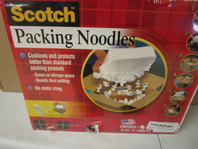 PACKING NOODLES