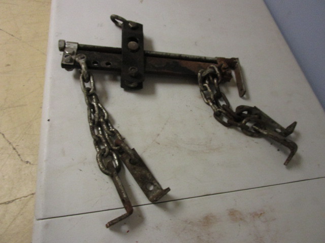 ENGINE LEVELER