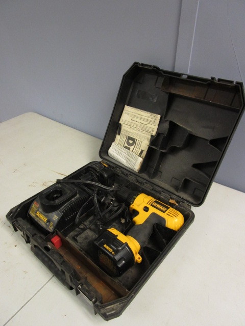 12 VOLT DRILL