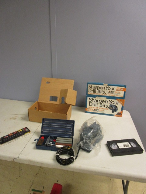 KNIFE AND DRILL BIT SHARPENERS
