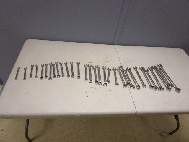 CRAFTSMAN METRIC WRENCHES