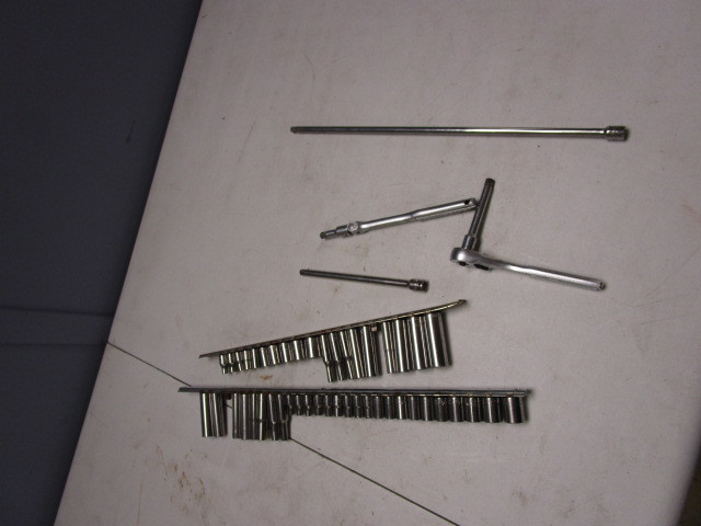 52 SOCKETS AND WRENCHES