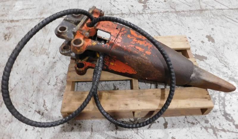 lot 14 image: Excavator Hydraulic Breaker Attachment