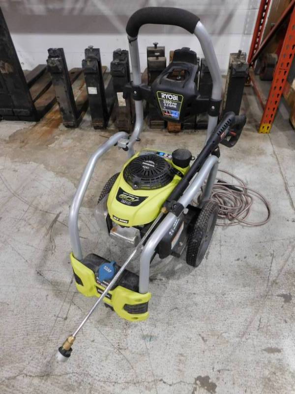 lot 16 image: Ryobi 3100 PSI Gas Pressure Washer