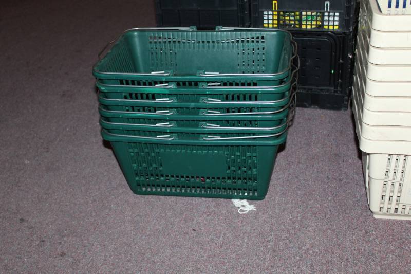 lot 42 image: Lot of (6) Plastic Shopping Basket