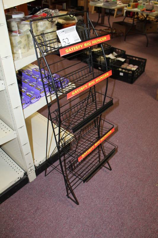 lot 52 image: 5-Tier Wire Shelf Display Rack