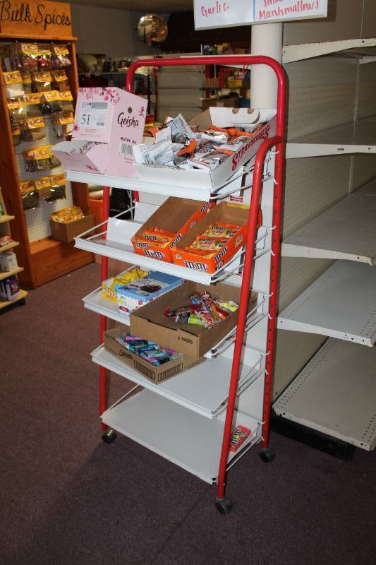 lot 51 image: 5-Tier Display Cart