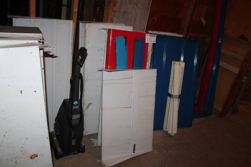 lot 171 image: Lot of (2) Lozier Shelving Unit
