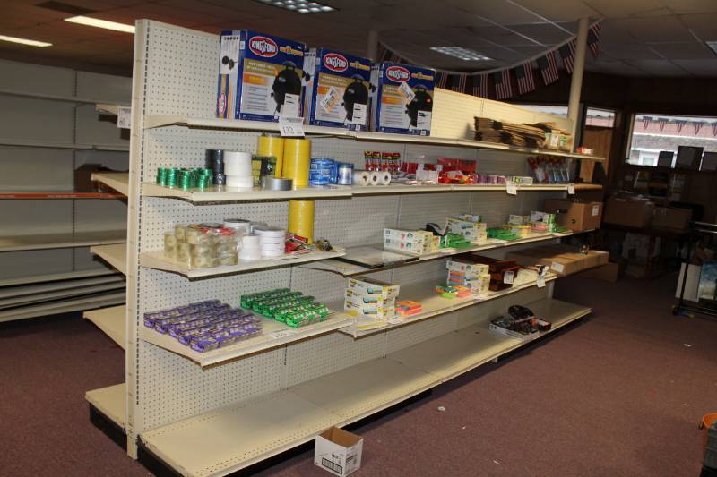 lot 60 image: Lozier Row Shelving Display Unit with 4-Adjustable Shelves
