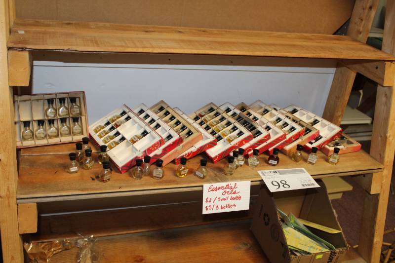lot 98 image: Essential Oils