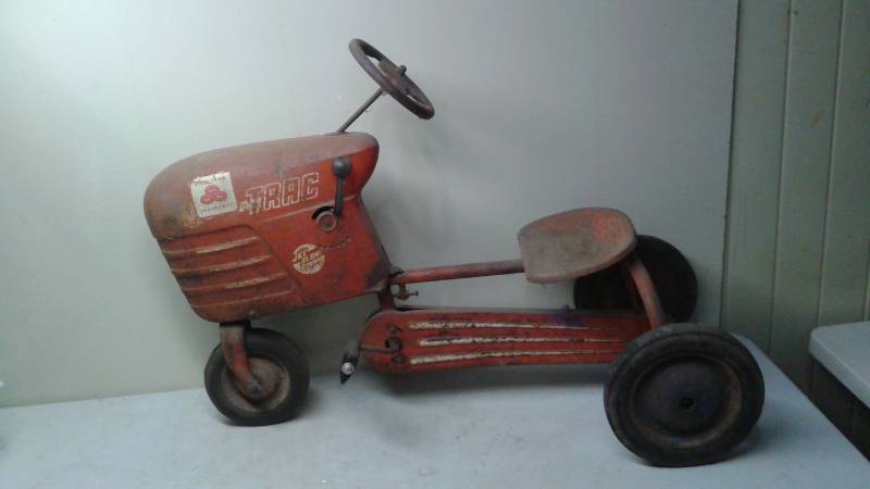 lot 1 image: Vintage Murray Trac-Trailer Pedal Car