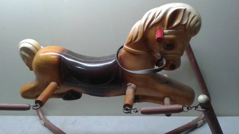 lot 2 image: Vintage Wonder Horse Rocking Horse, Used, Good Condition