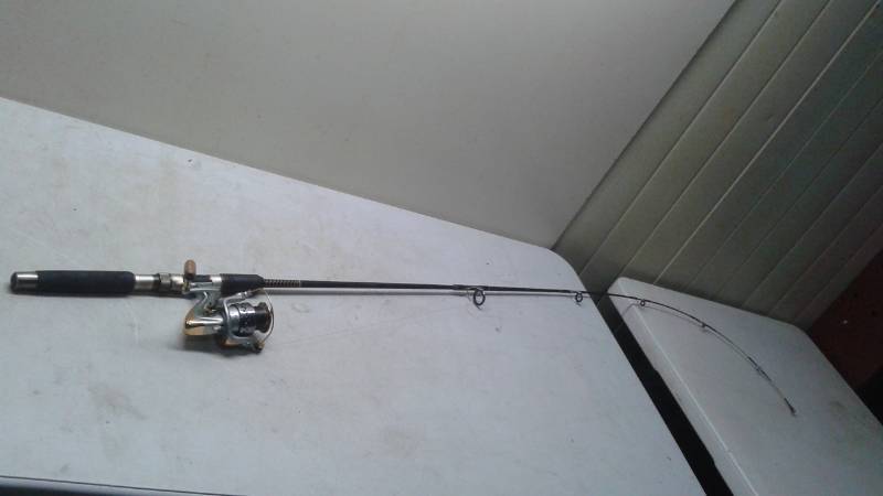 Ugly Stick Fishing Pole Rod With A Chengmei EX30F Fishing Reel, #104  Vintage Murray Pedal Tractor, Wonder Horse, Fishing Items, Vintage Lures,  Tackle Boxes, Household Items, Collectibles