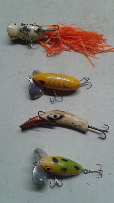 Lot Of Vintage Fishing Lures, Jitterbug Fred Arbogast, Kautzky Lazy Ike,  Hula Popper, Used, Show Wear  #104 Vintage Murray Pedal Tractor, Wonder  Horse, Fishing Items, Vintage Lures, Tackle Boxes, Household Items