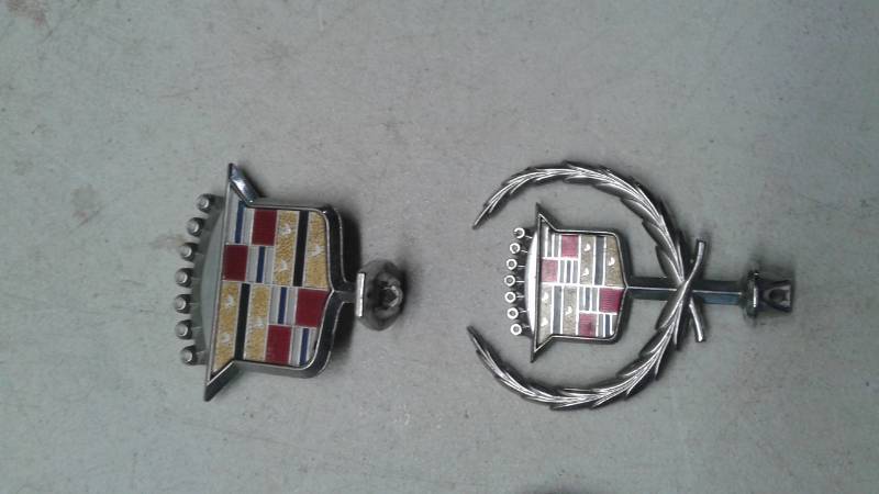 lot 56 image: Lot Of Car Hood Ornaments, Cadillac, Buick