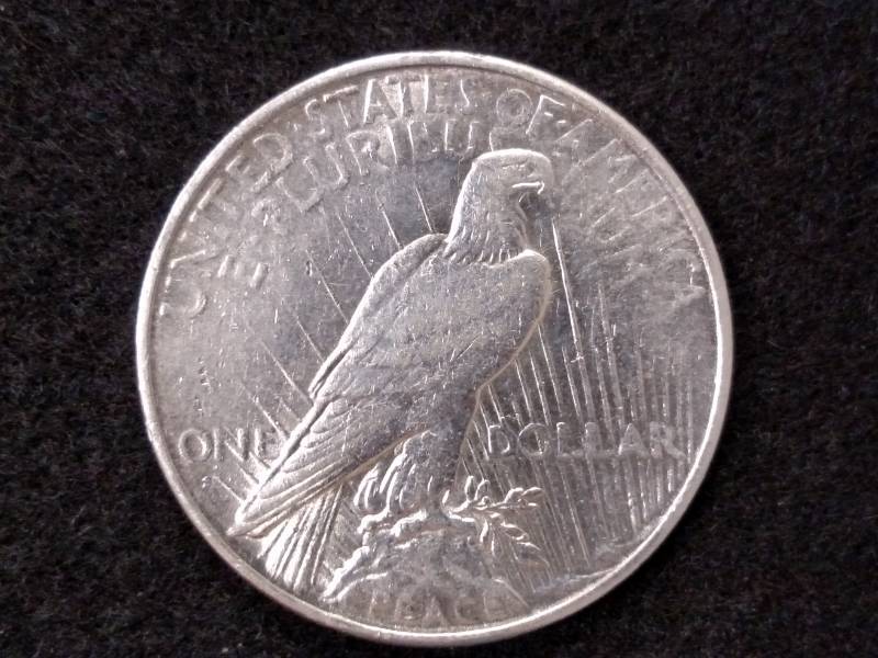 lot 48 image: 1926 S Peace Silver Dollar...