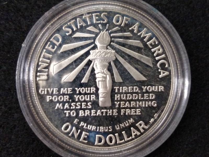 lot 53 image: 1986 S Ellis Island Modern Commemor...