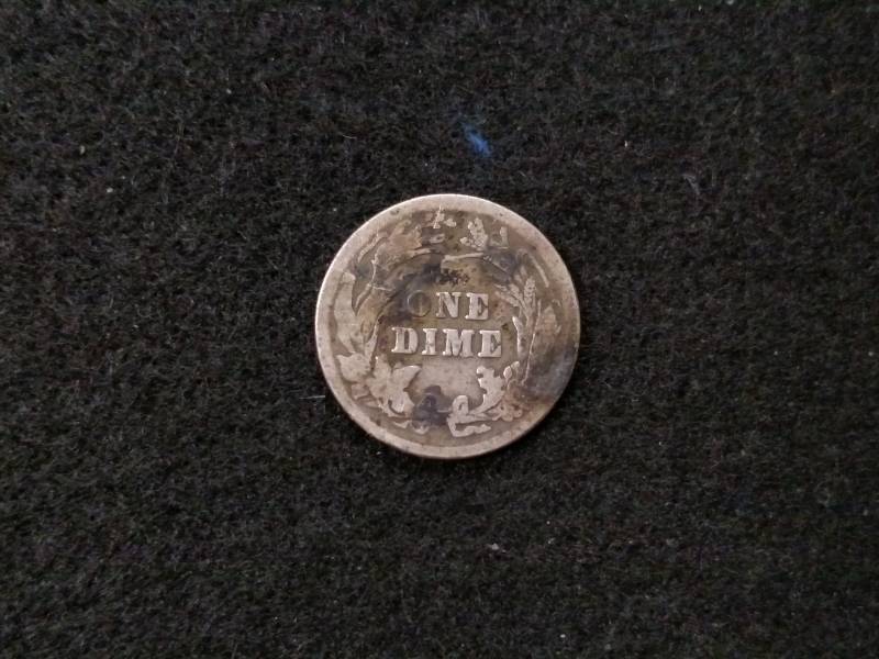 lot 92 image: 1905 Barber Silver Dime...