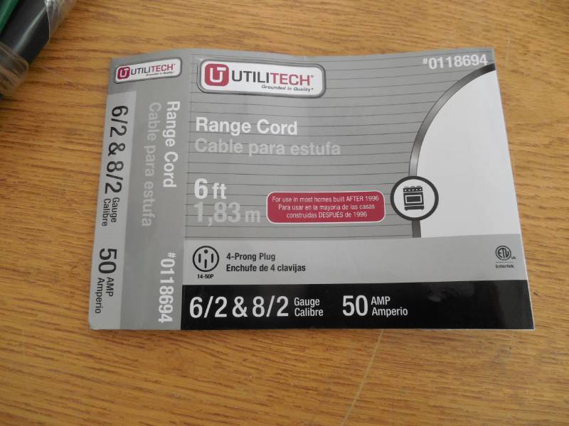 lot 63 image: Utilitech Appliance Power Cords 4-Prong Black Range Appliance Power Cord