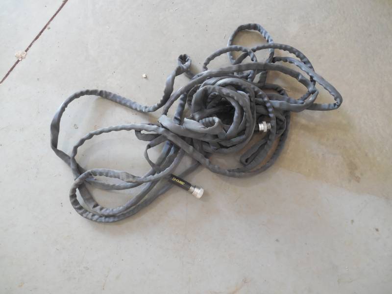 lot 67 image: 50 GARDEN HOSE