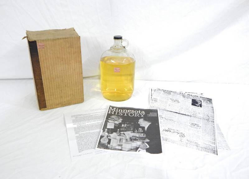 Vintage 1920s Nipola Company Ramona Parfum Gallon Jug With Historical Documentation