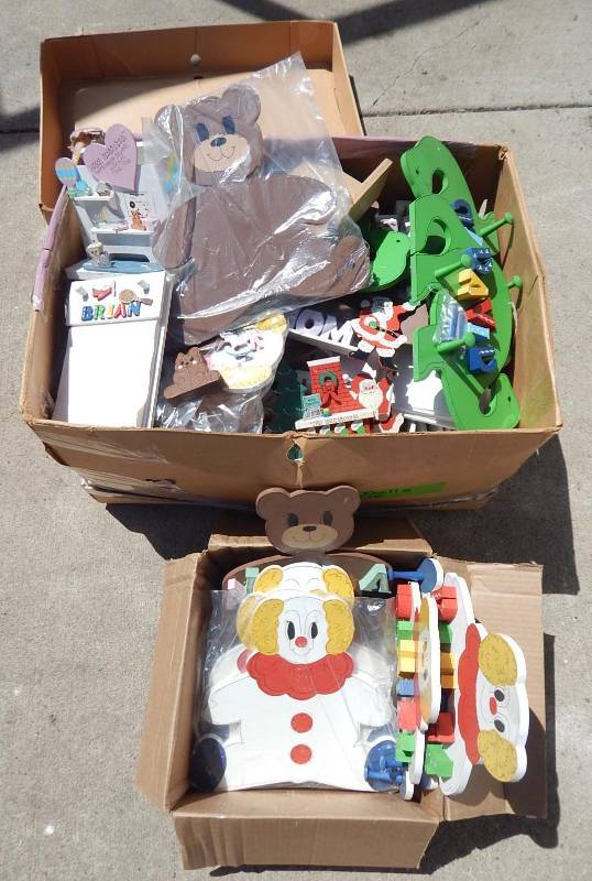 Huge Lot of Vintage 1980s Wood Craft Figures and Knickknacks