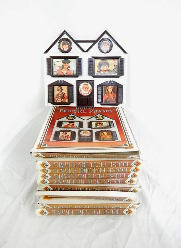 Lot of New Vintage House Themed Picture Frames