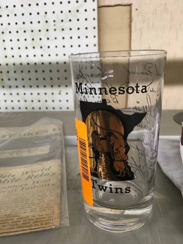 lot 105 image: 1960s Minnesota Twins Glass