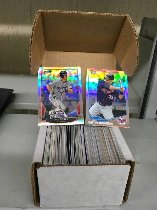 lot 155 image: Full Small Box of Minnesota Twins Stars Prospects Cards