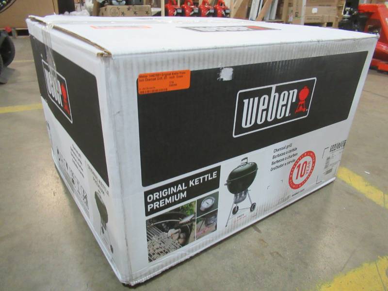 lot 101 image: Weber 14407001 Original Kettle Premium Charcoal Grill, 22-Inch, Green.