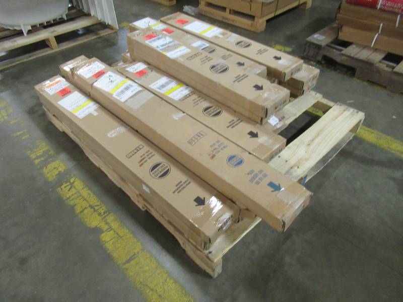 lot 191 image: Wholesale Pallet of Bali Mini Blinds in Various sizes from 23 14 X 60 - 40 X 60. in Wheat.