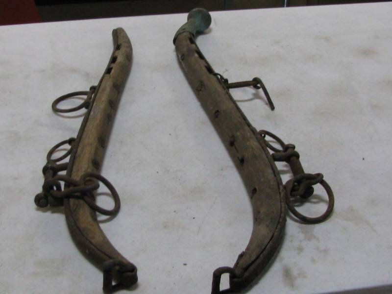 lot 41 image: Horse Hames
