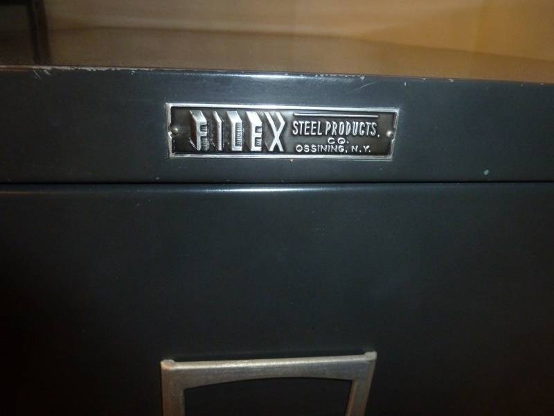 lot 36 image: Filex Steel File Cabinet 2 Drawer