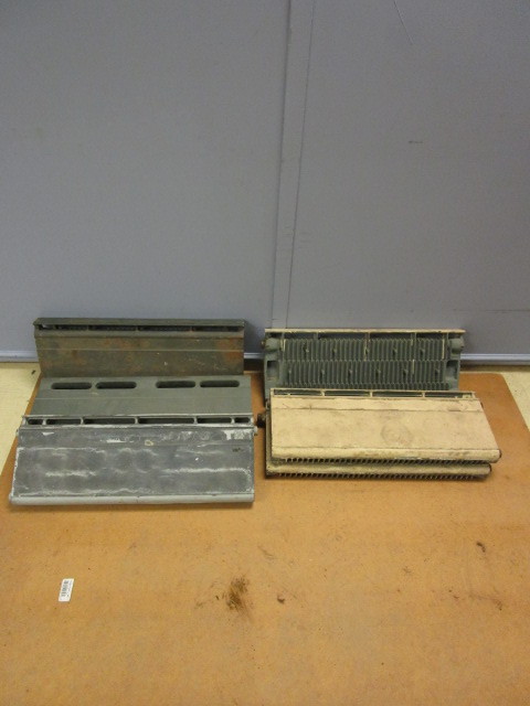 lot 218 image: CAST IRON BASEBOARD RADIATOR HEATER