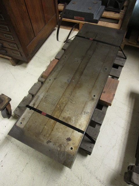 lot 236 image: METAL INSPECTIONSURFACE PLATE