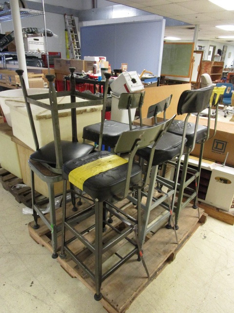 lot 249 image: PALLET OF STOOLS