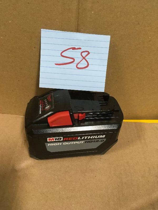 lot 58 image: Milwaukee M18 18-Volt Lithium-Ion High Output Battery Pack 12.0Ah  in good working condition
