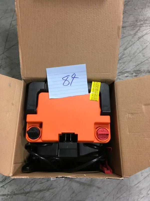 lot 87 image: BLACKDECKER 750 Amp Portable Power Station  in good working condition